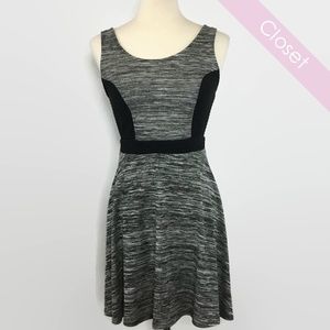 Xhilaration Gray/Black Jersey Knit Dress SP